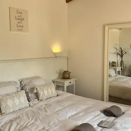 Maison Gigi Bed & Breakfast